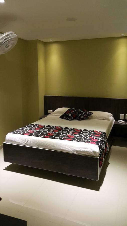 Hotel 56 Avenue Plaza Barranquilla  Buitenkant foto