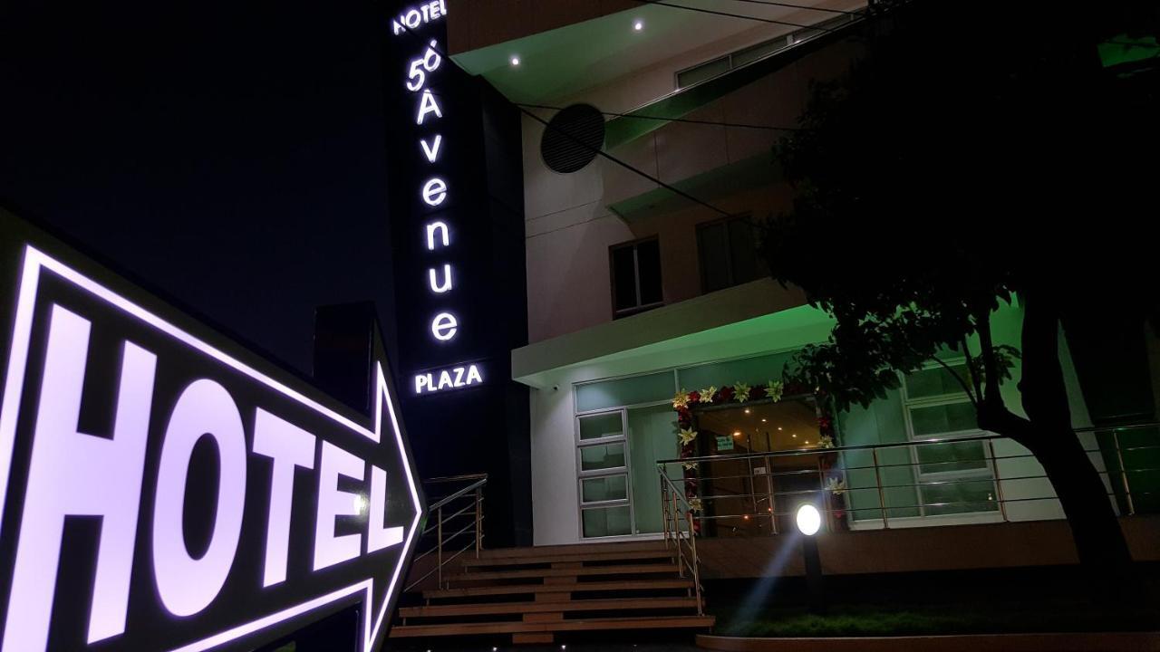 Hotel 56 Avenue Plaza Barranquilla  Buitenkant foto
